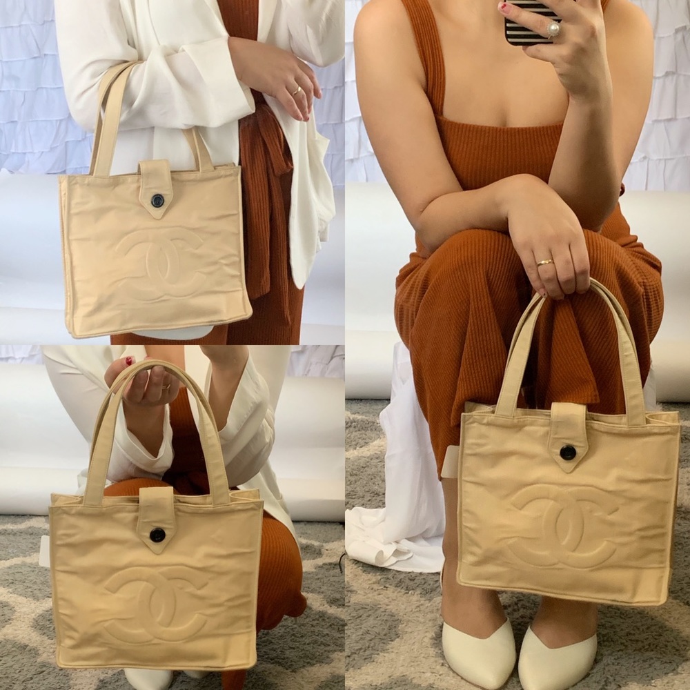 - ♥️CUTE❤️ Chanel Nylon Small Tote